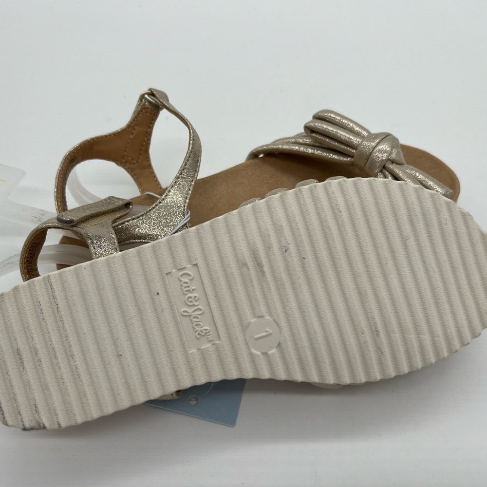 Cat & Jack kids Karisa footbed sandals - Picture 5 of 5
